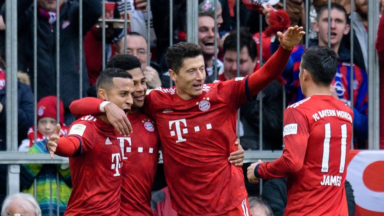 Der FC Bayern München ist neuer Tabellenführer der Fußball-Bundesliga.