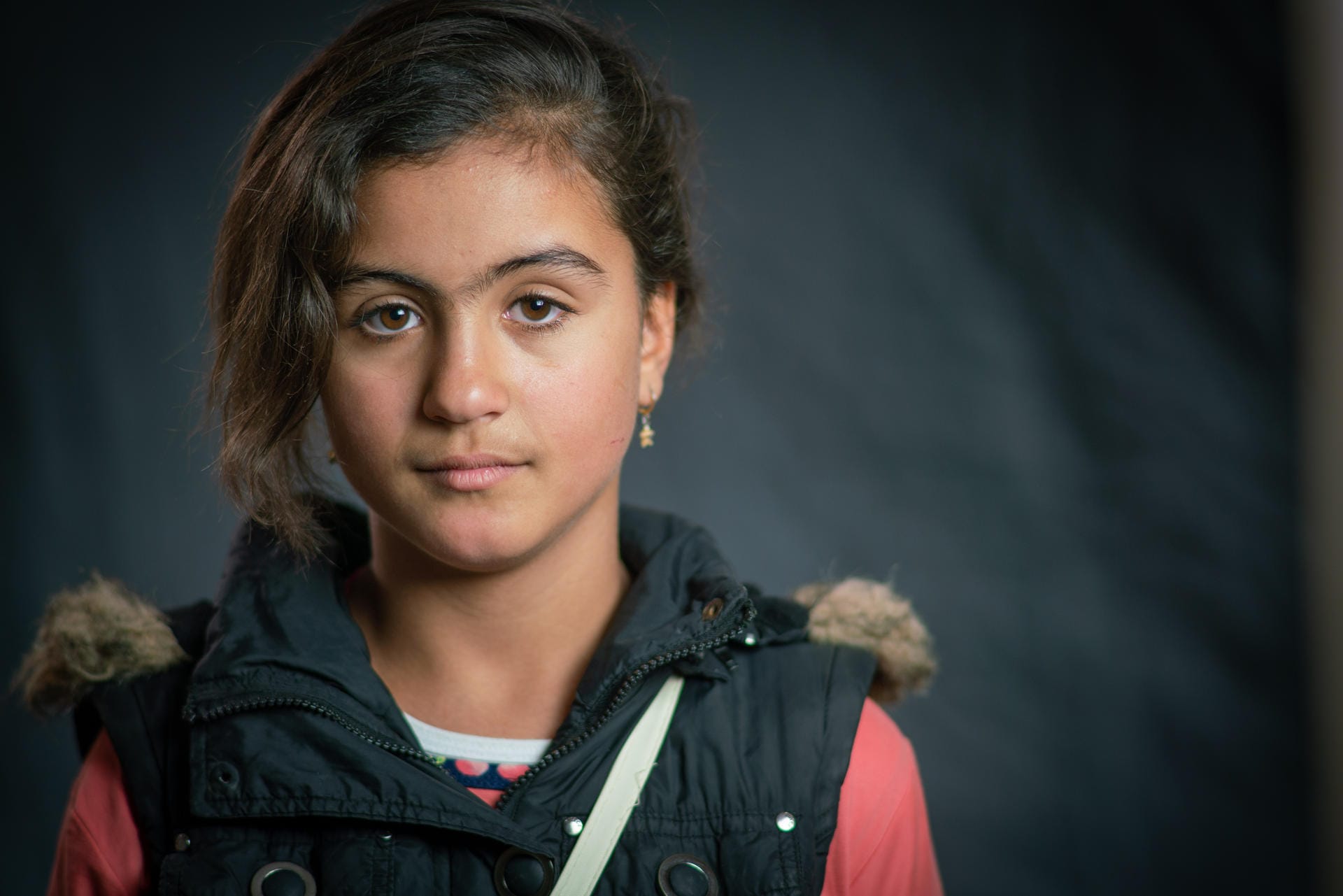Rudaina ist elf Jahre alt und besucht derzeit die vierte Klasse. Aus Syrien hat sie ihre Haustürschlüssel mitgebracht.