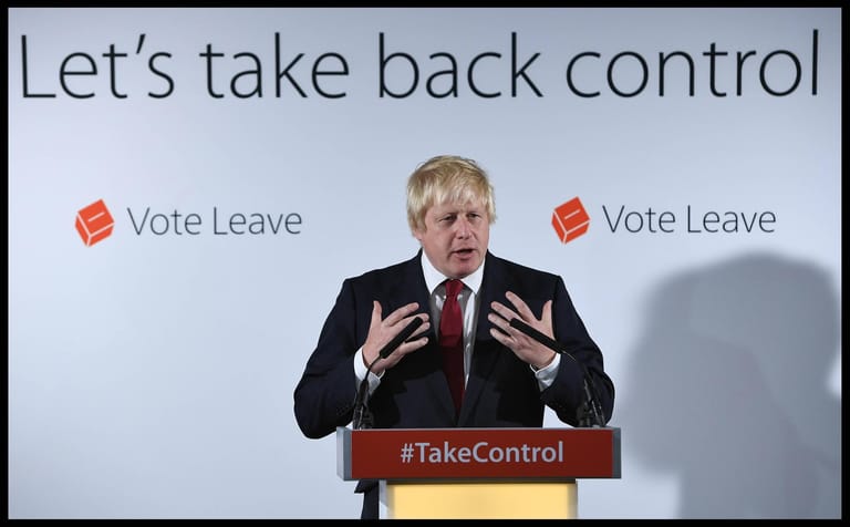 Knapp gewonnen: Bei dem Referendum am 23. Juni 2016 spricht sich eine Mehrheit von 51,9 Prozent der Teilnehmer für den Austritt Großbritanniens aus der EU aus. Der frühere Londoner Bürgermeister Boris Johnson führte die Kampagne zum Brexit an.