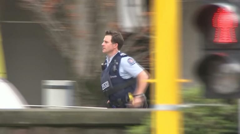 Polizist in Christchurch: Der Anschlag auf die zwei Moscheen begann gegen 14 Uhr Ortszeit, als sich die Gläubigen zum Freitagsgebet versammelt hatten.