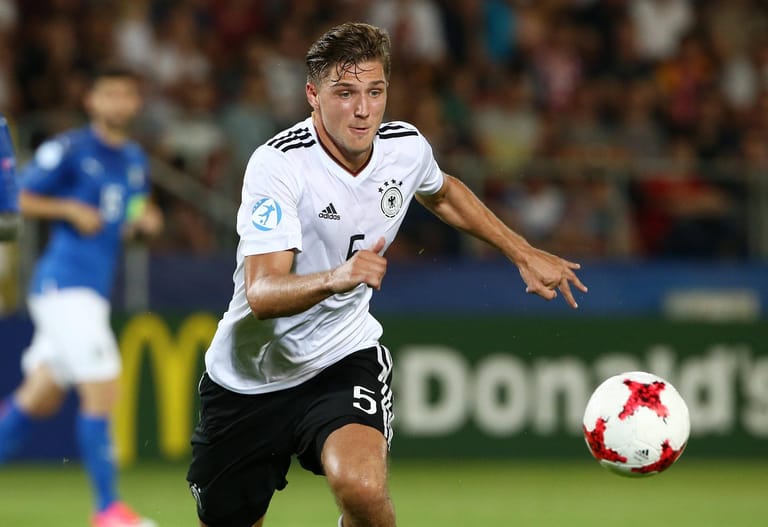 Niklas Stark (23): Abwehr, Hertha BSC, 0 Länderspiele