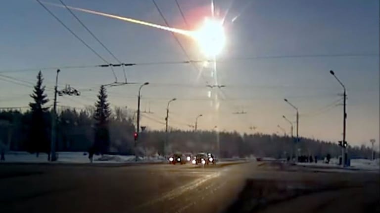 Meteor-Feuerball über Russland.