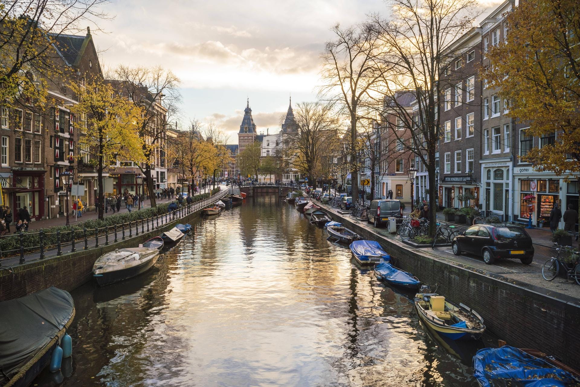 Platz 5: Die Niederlande (hier Amsterdam) sind das fünftglücklichste Land weltweit.