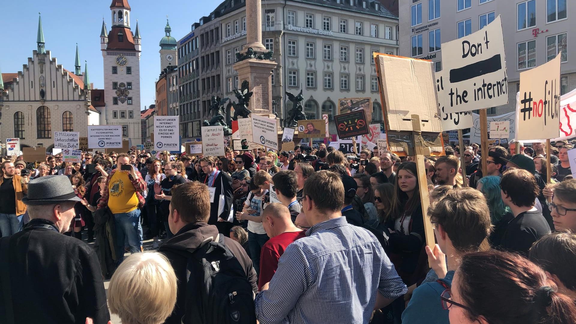 In München bestätigte die Polizei eine Teilnehmerzahl von 40.000 Menschen.