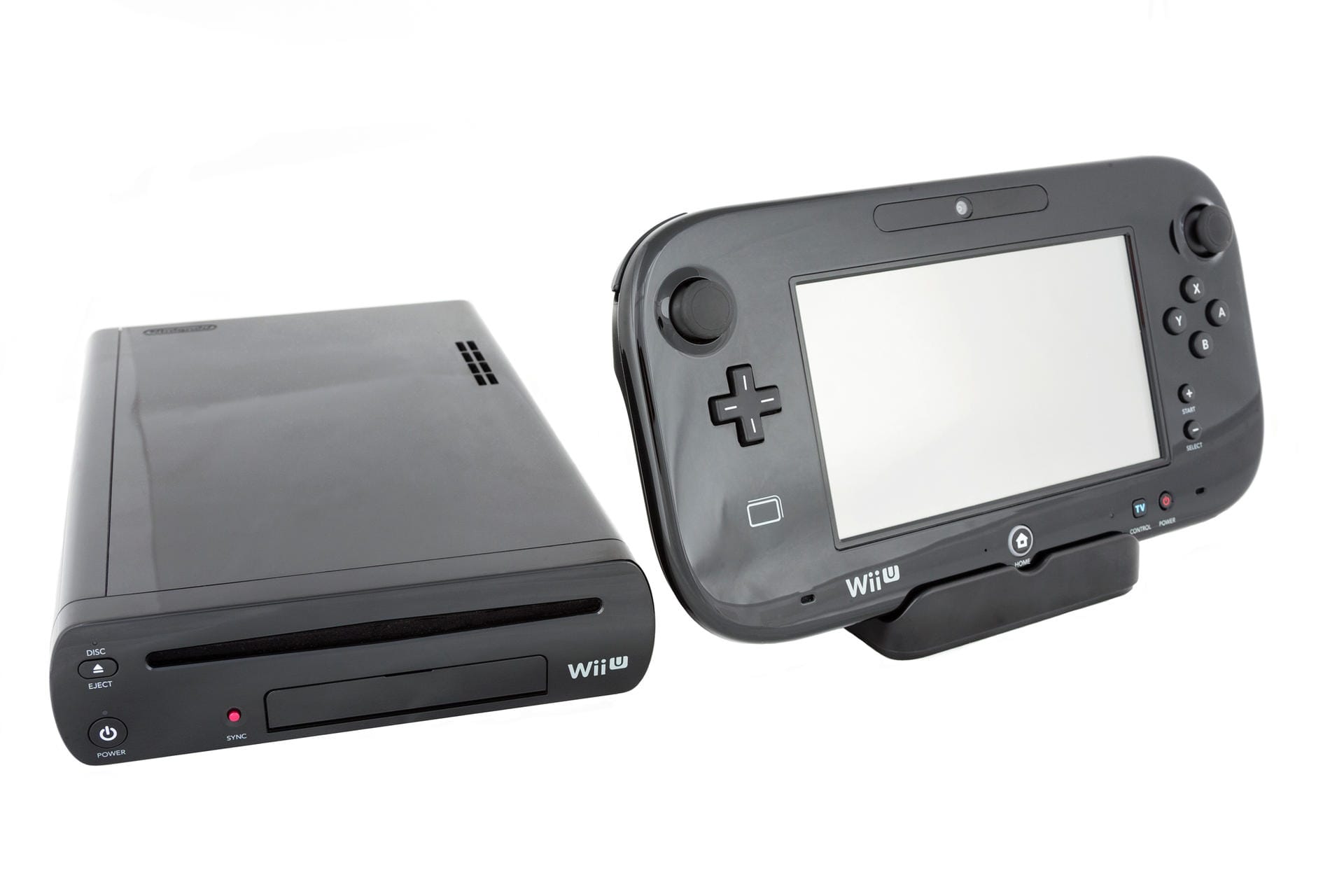 Nintendos sechste weltweit veröffentlichte Heimkonsole war die Wii U. Das Gerät bot im Vergleich zur Wii bessere Grafik. Das Besondere ist der Tablet-Controller mit Touchscreen-Funktion, der über einen zweiten Bildschirm verfügt. So lassen sich Inhalte vom Spiel auf den Controller streamen. Die Wii U verkaufte sich nur knapp 13 Millionen Mal.