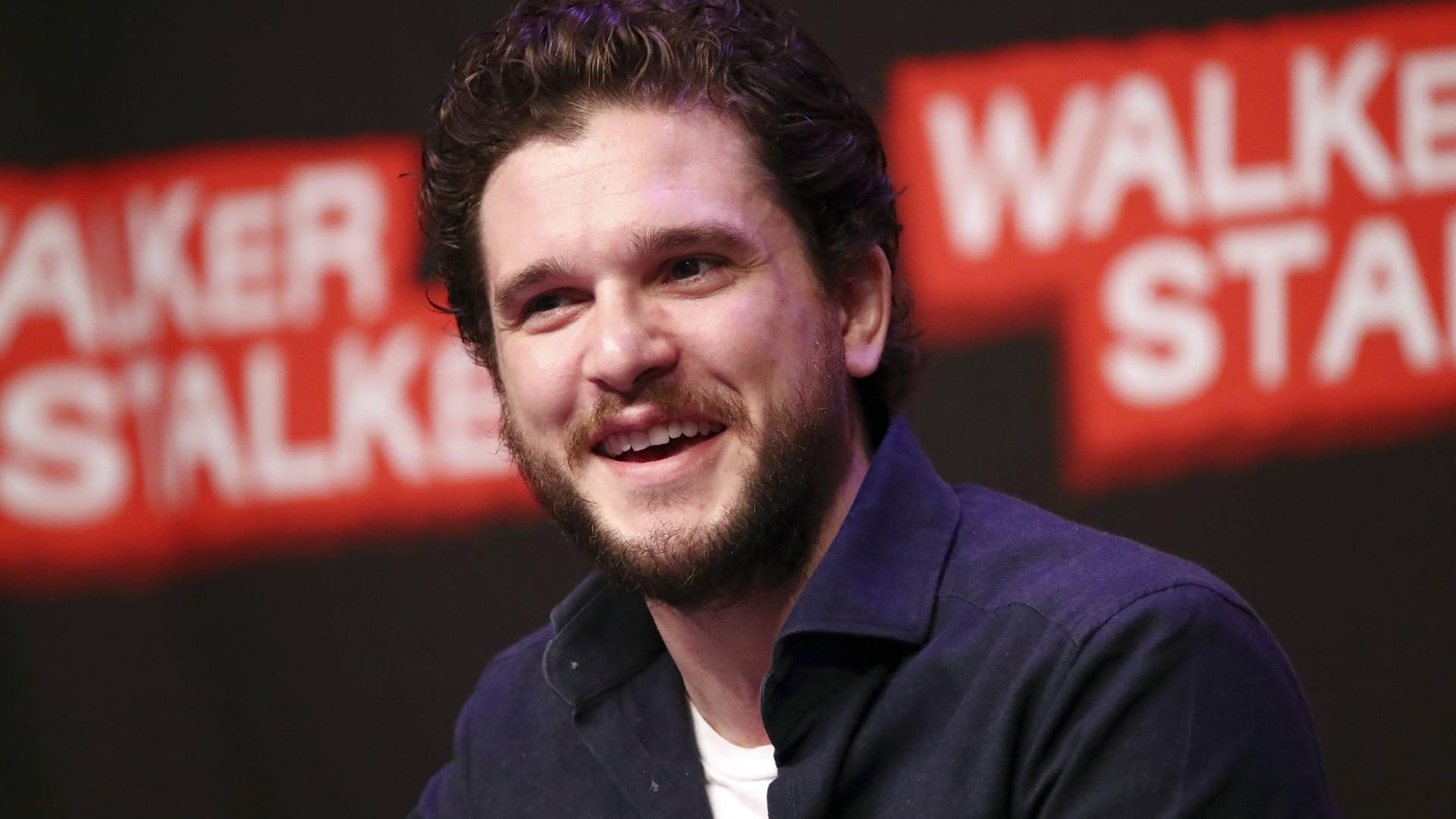 Kit Harington: Als Jon Schnee ist er der Favorit vieler Zuschauer für den Eisernen Thron. Kit Harrington dürfte aber auch in der Realität der liebste Darsteller einer bestimmten Kollegin sein.