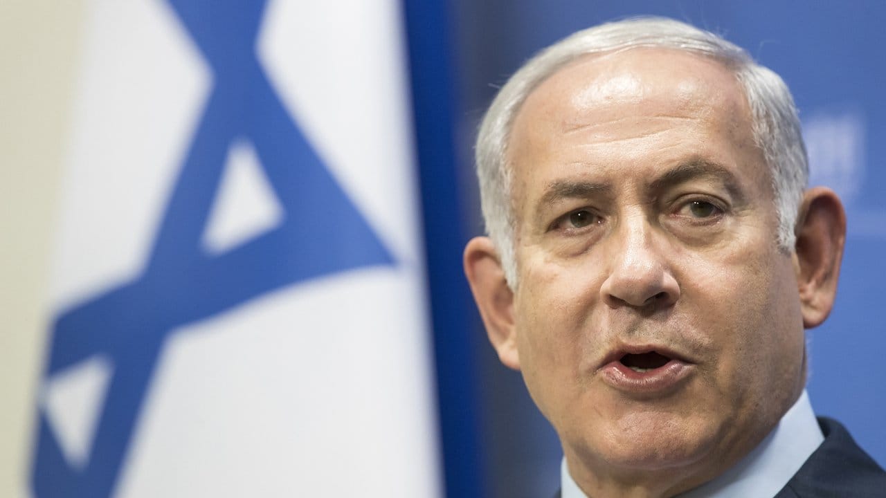 Benjamin Netanjahu strebt nach einem emotional geführten Wahlkampf eine fünfte Amtszeit als Ministerpräsident an.