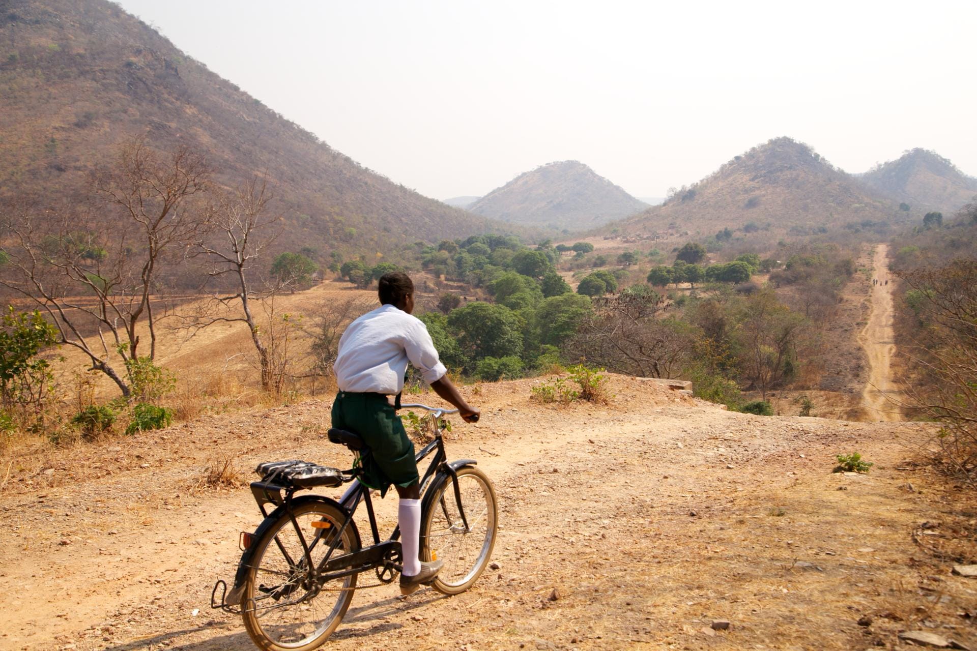 Eine halbe Million Buffalo-Räder sind in Afrika mittlerweile auf den Straßen. Mit den robusten Rädern können die Kinder etwa zur Schule fahren.