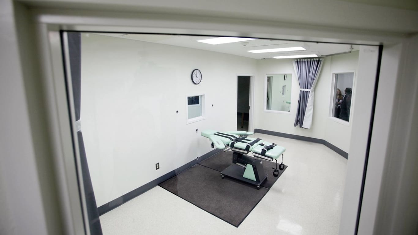 Hinrichtungskammer des Gefängnisses San Quentin: In Kalifornien, dem US-Bundesstaat mit der größten Zahl von Häftlingen in Todestrakten, ist die Todesstrafe per Dekret ausgesetzt worden.