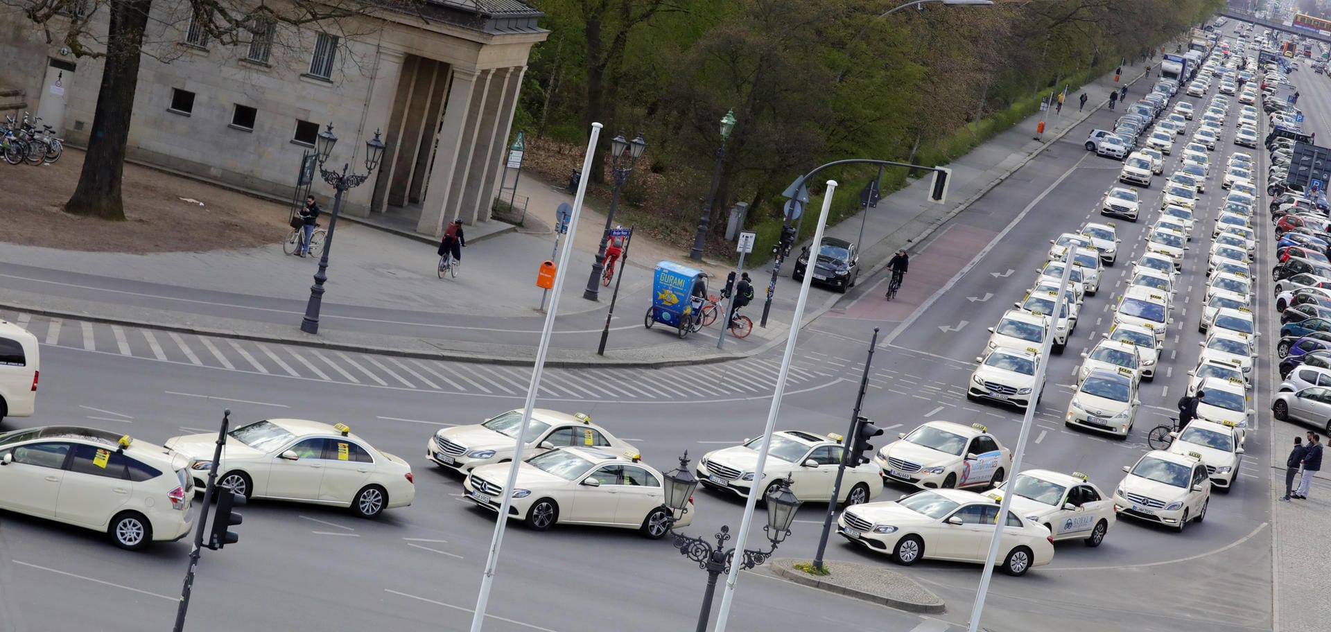 Protestaktionen der Taxifahrer in Berlin