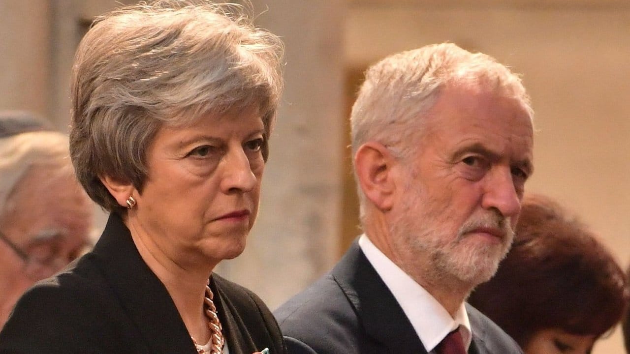 Gesprächspartner wider Willen: Premierministerin Theresa May und Labour-Chef Jeremy Corbyn.
