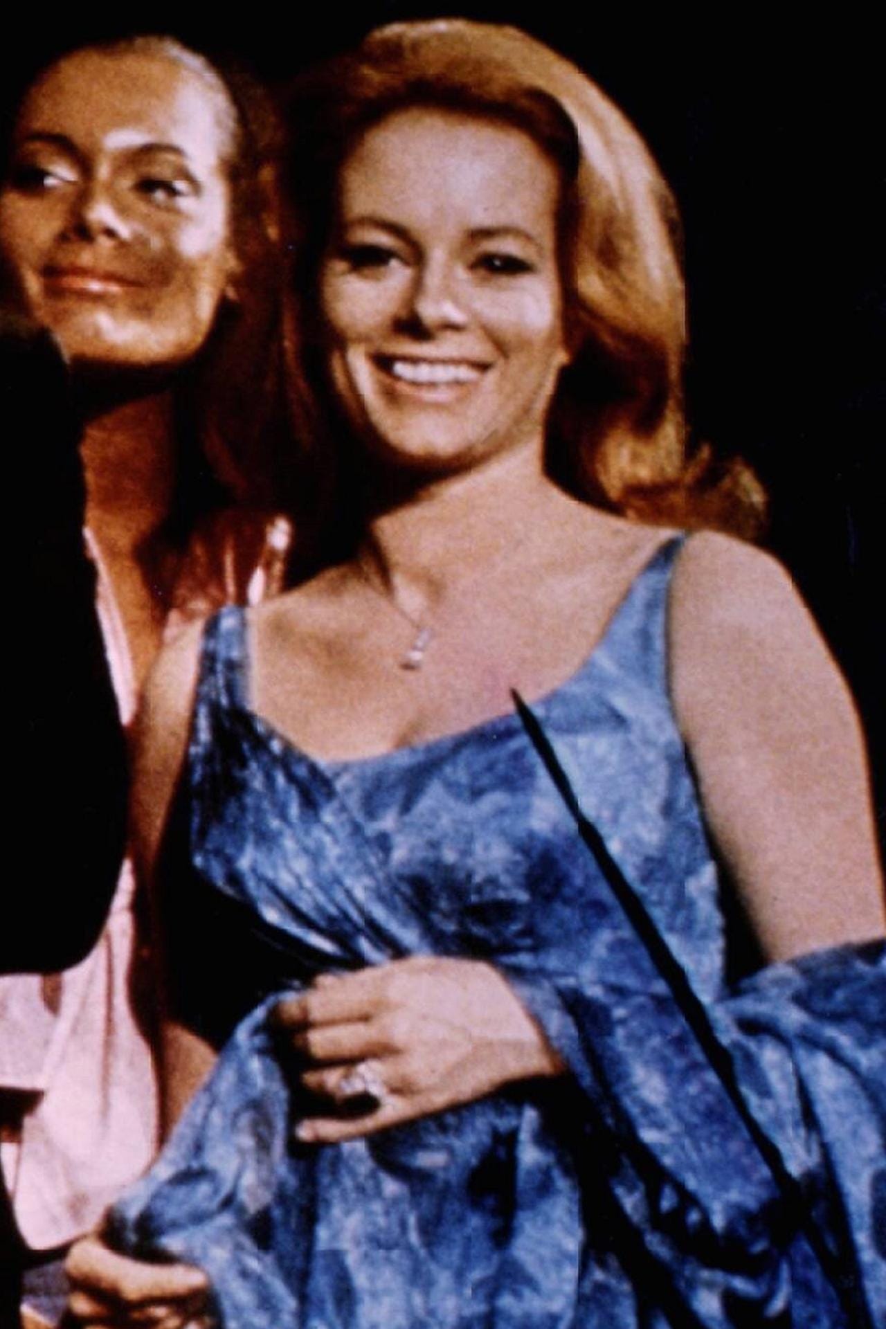 Luciana Paluzzi als Fiona Volpe in "Feuerball" (1965)