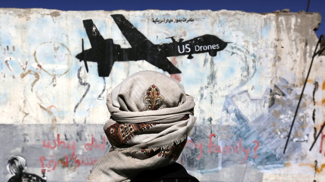 Mit Graffiti protestiert ein jemenitischer Sprayer gegen die US-Drohnenoperationen.