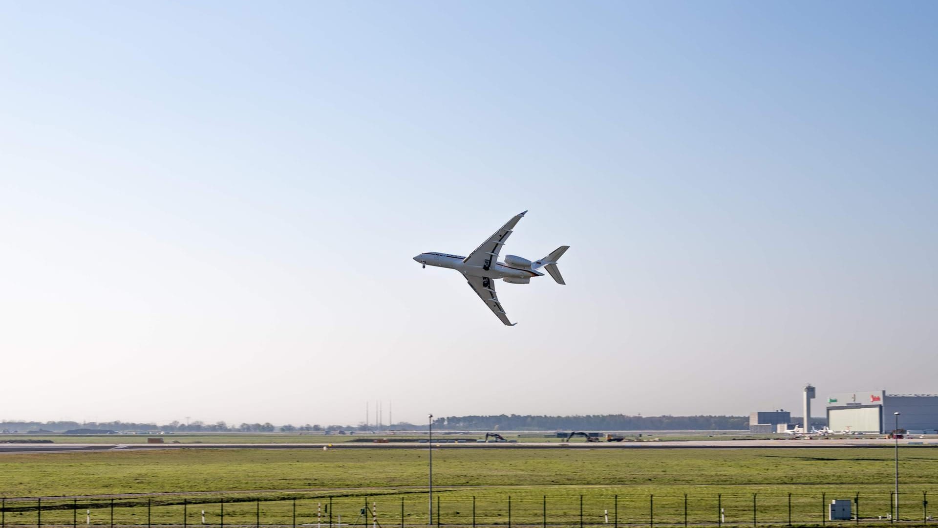 Flight Spotter hält Notlandung mit Kamera fest