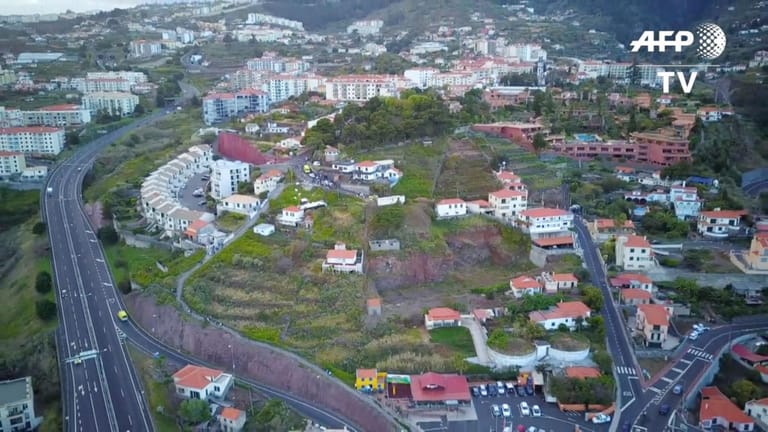 Das Unglück ereignete sich in der Gemeinde Caniço auf der beliebten portugiesischen Urlaubsinsel Madeira.