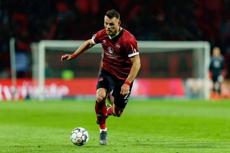 1. FC Nürnberg: Eduard Löwen & Co. sind abgestiegen. Gegen Freiburg (34. Spieltag, Auswärts) verabschiedet sich der "Club" für mindestens ein Jahr aus der Bundesliga.