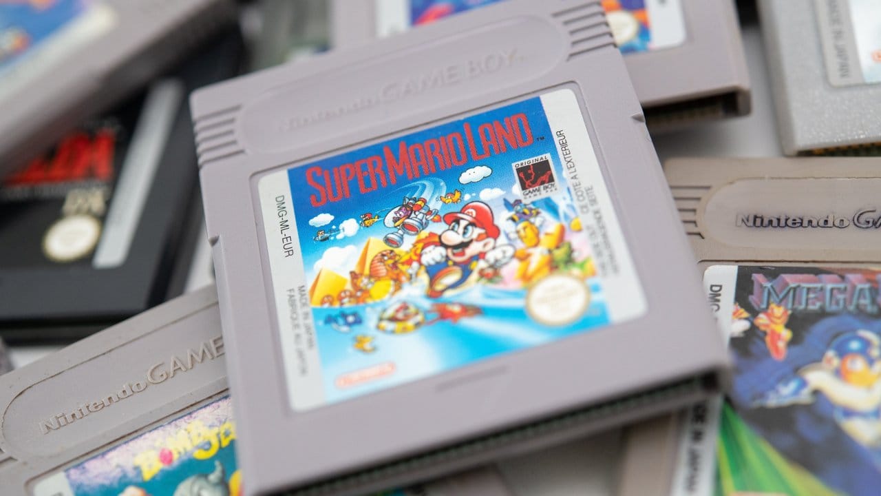 Ganz so flott wie auf dem Spielmodul war "Super Mario Land" optisch auf dem Game Boy nicht.