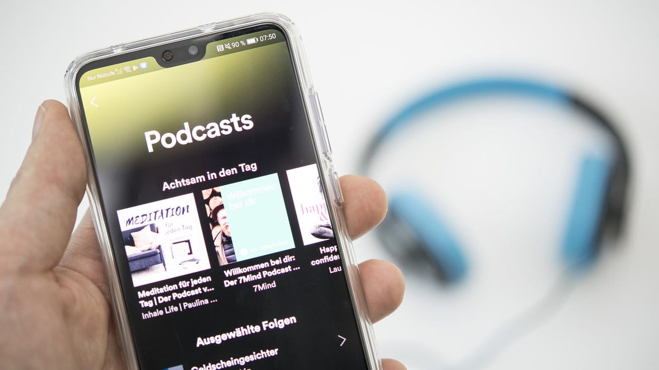 Streamingdienste bieten eine große Auswahl an Podcasts.