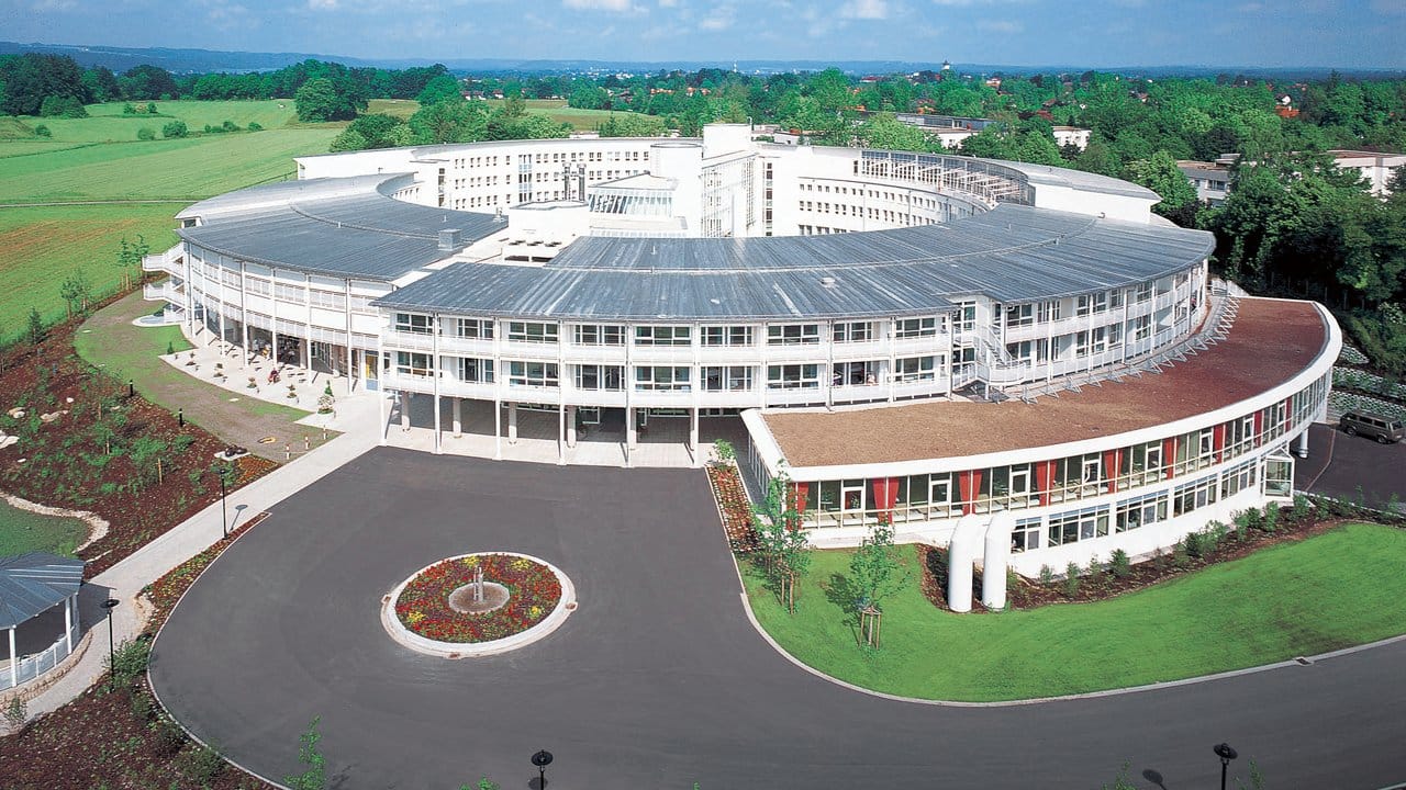 Die Schön Klinik in Bad Aibling. Die Schön Klinik in Bad Aibling.