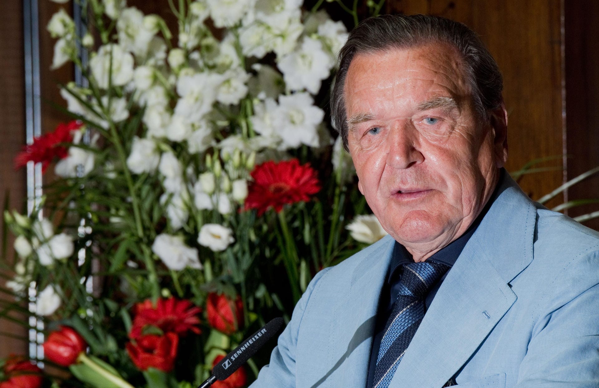 Gerhard Schröder sprach bei einem Empfang der Stadt Hannover zu seinem 75. Geburtstag im Neuen Rathaus.