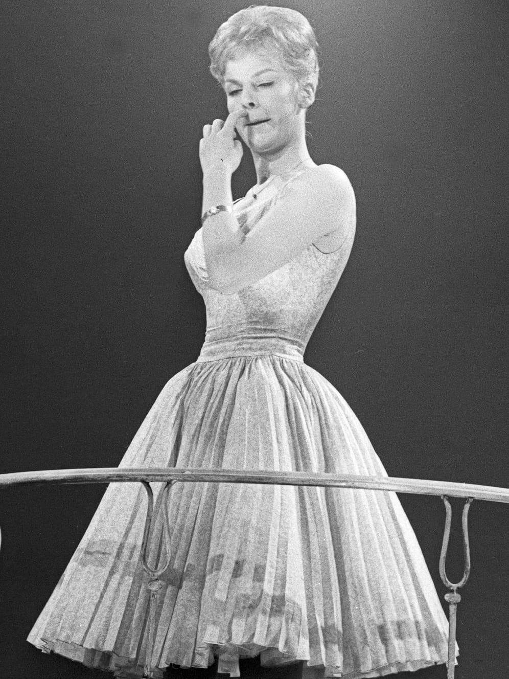 1963: Heidi Brühl holt für Deutschland 5 Punkte und belegt den 9. Platz