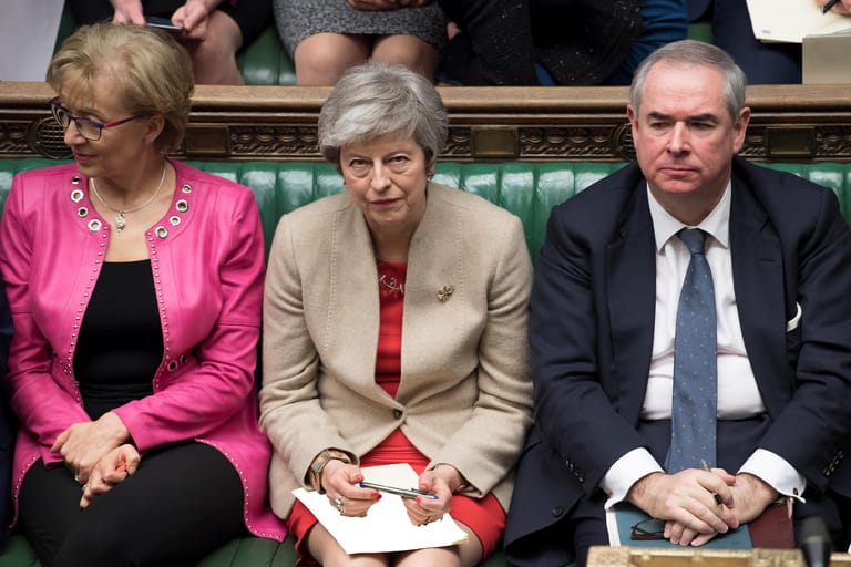 Am 29. März stellte May ihren Deal zum dritten Mal zur Abstimmung im Parlament – und fällt erneut durch. Damit ist klar, dass es mit einem Brexit bis zum 12. April nichts wird.