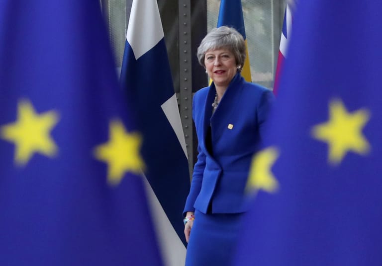 Am 10. April findet in Brüssel ein Notfallgipfel zum Brexit statt. May bekommt eine weitere – flexible – Verlängerung der Austrittsfrist. Spätestens bis zum 31. Oktober 2019 sollen die Briten nun aus der EU austreten.