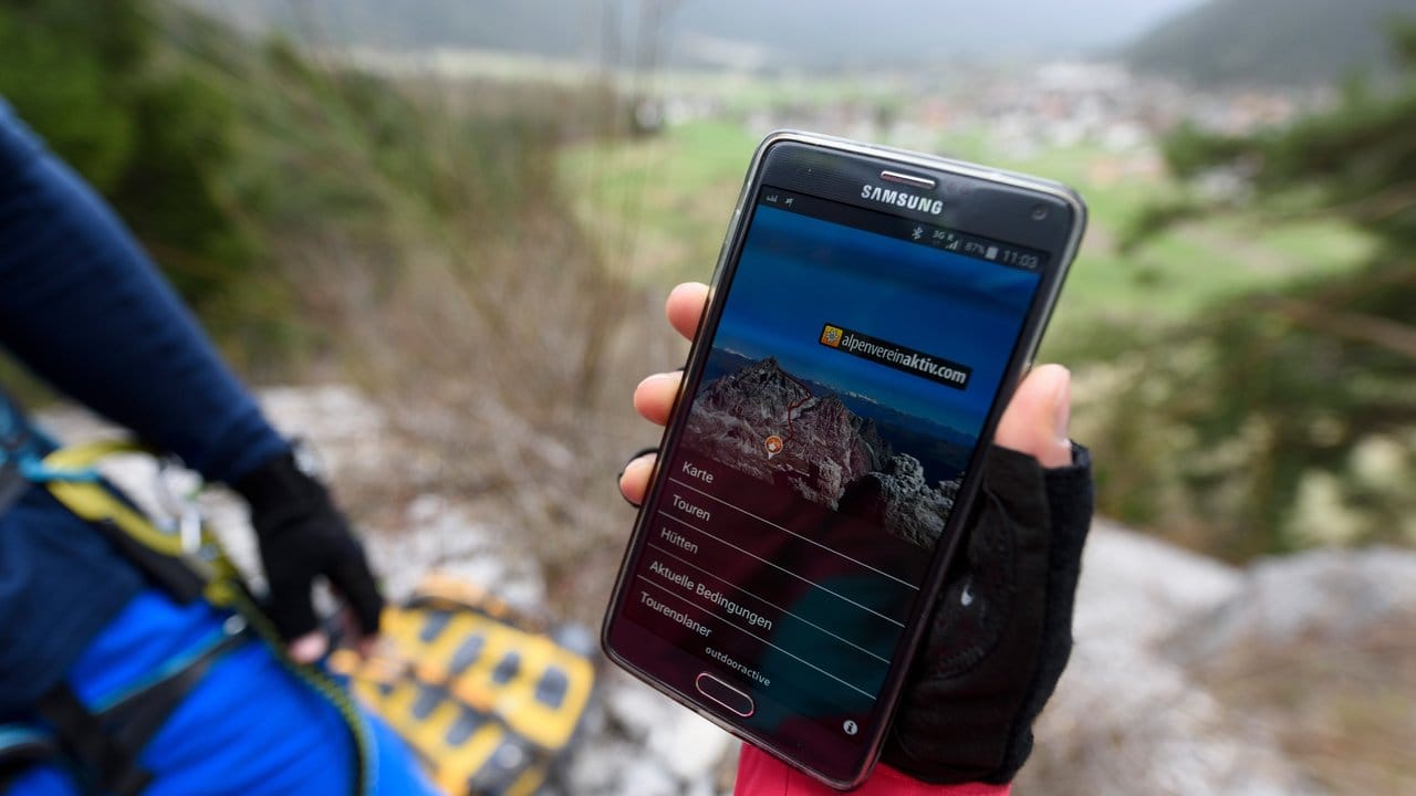 Auf Portalen wie alpenvereinaktiv. Auf Portalen wie alpenvereinaktiv.