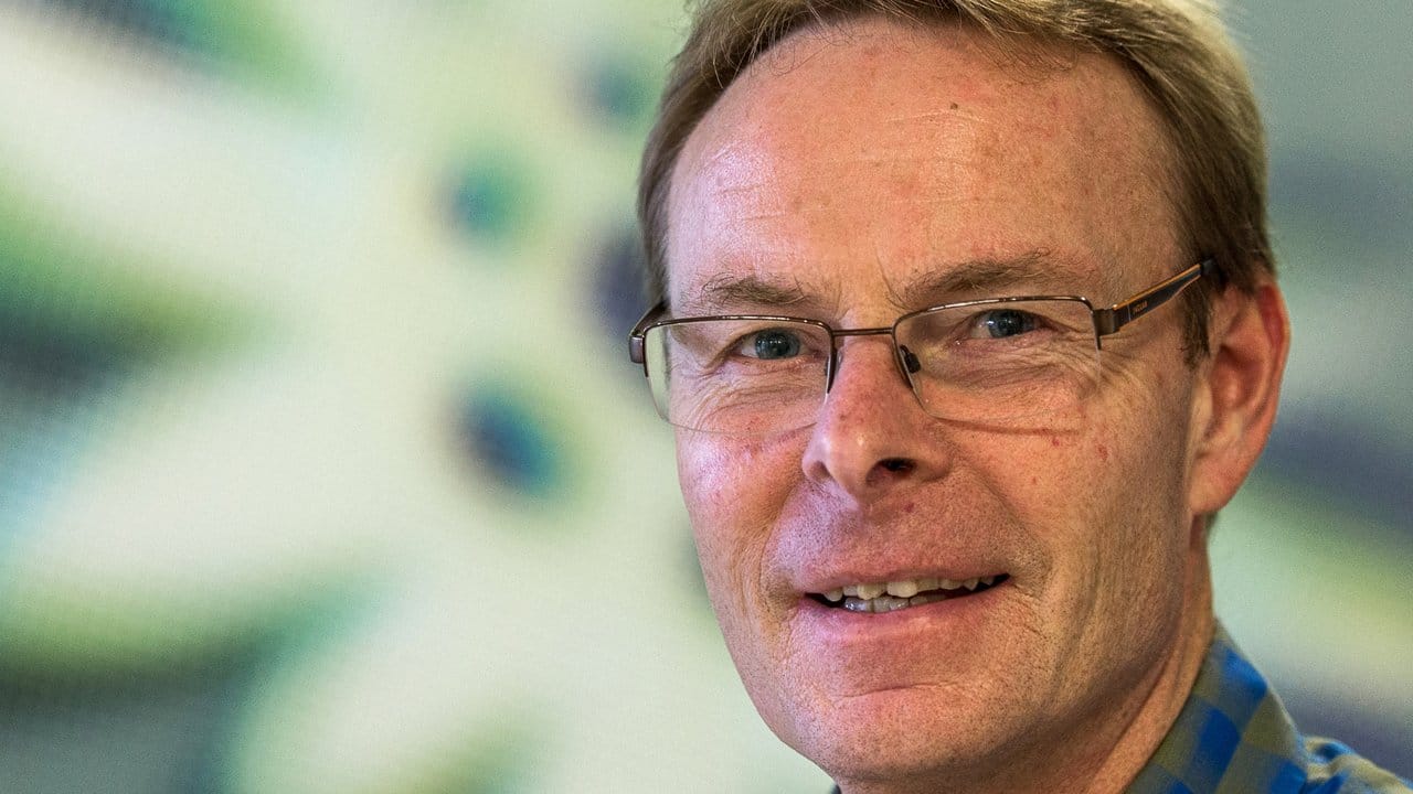 Jochen Brune arbeitet beim Deutschen Alpenverein. Jochen Brune arbeitet beim Deutschen Alpenverein.