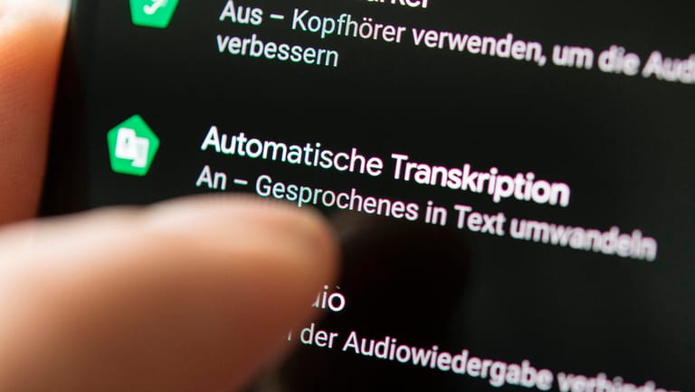 Auch die automatische Transkription wurde für Android Q noch einmal verbessert.