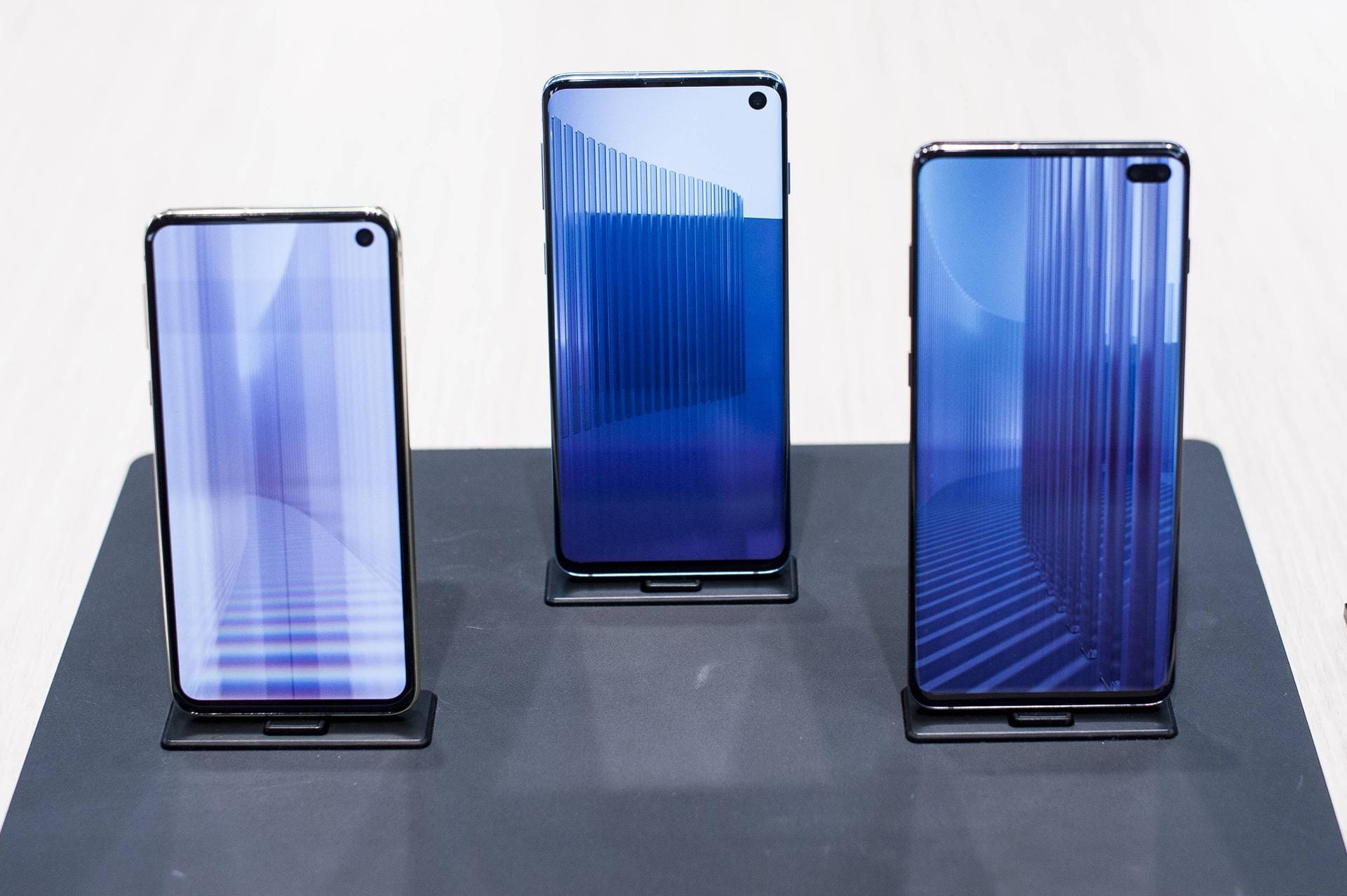 Samsung Galaxy S10e, S10 with 5G and S10+