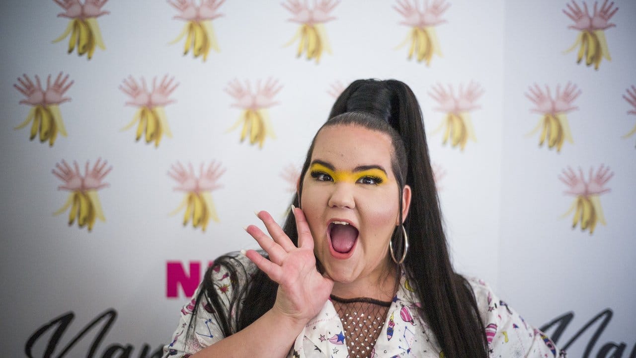 Netta hat im letzten Jahr den ESC gewonnen. Netta hat im letzten Jahr den ESC gewonnen.