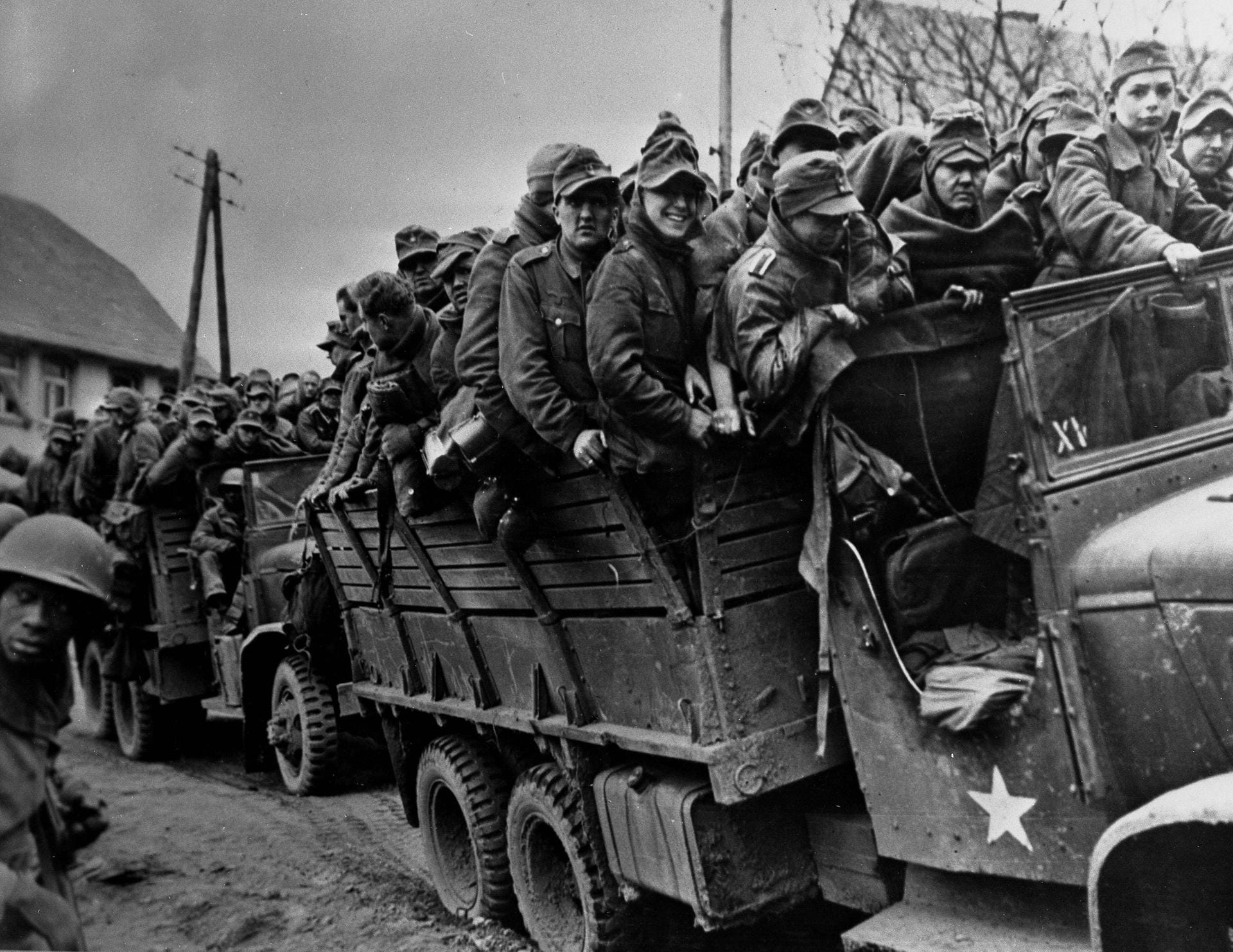 Zweiter Weltkrieg Deutsches Reich Deutsche Kriegsgefangene festgenommen zwischen dem Rhein und d