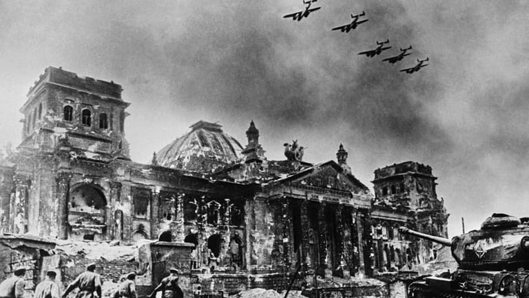 Berlin The Battle for the Reichstag PUBLICATIONxINxGERxAUTxONLY TASS_149849
