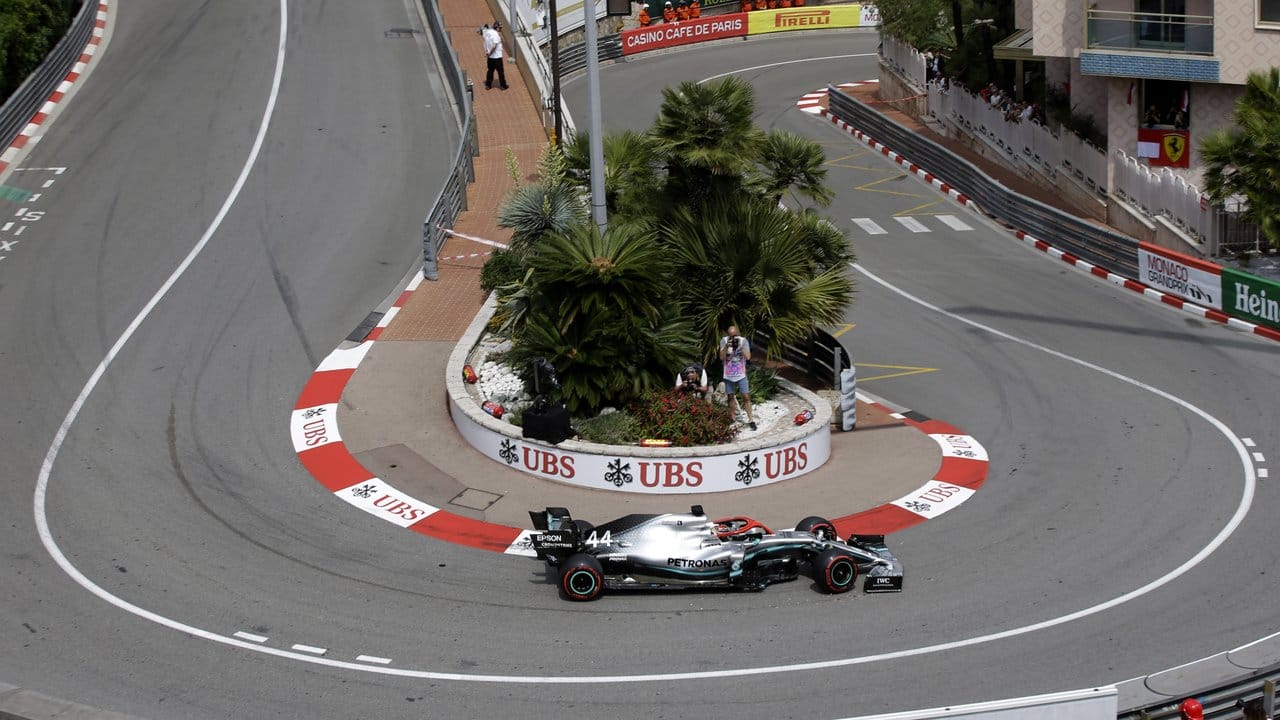 Der Brite Hamilton fuhr in Monaco im Mercedes die schnellste Runde.
