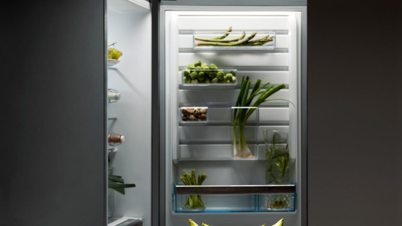 Viele Kühlschränke haben inzwischen verbesserte Lagerbedingungen für Obst und Gemüse.