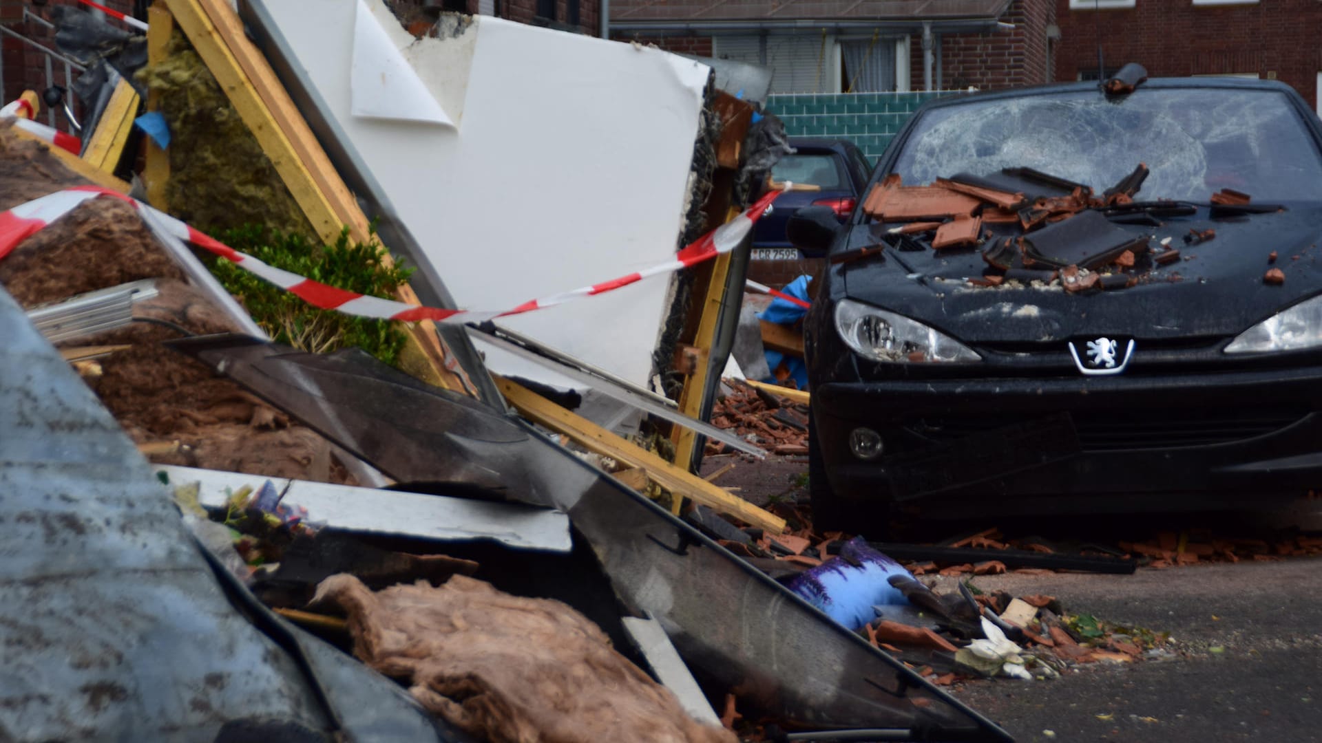 In Bocholt in Nordrhein-Westfalen hat ein Tornado gewütet.