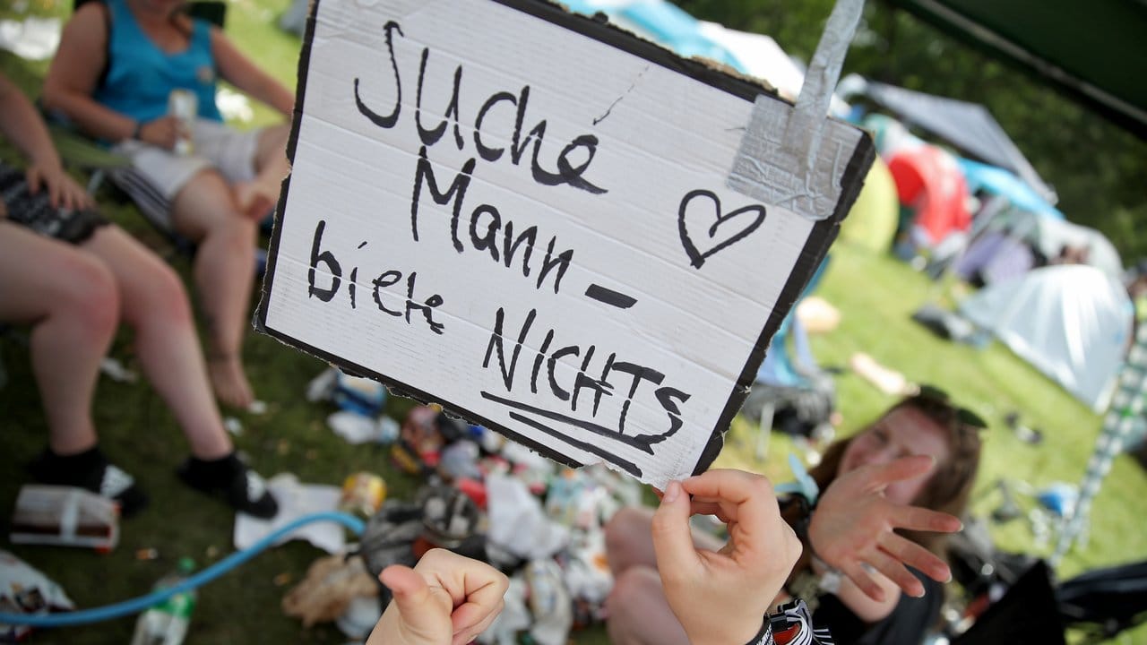Warum nicht? Suche Mann - biete Nichts. Warum nicht? Suche Mann - biete Nichts.