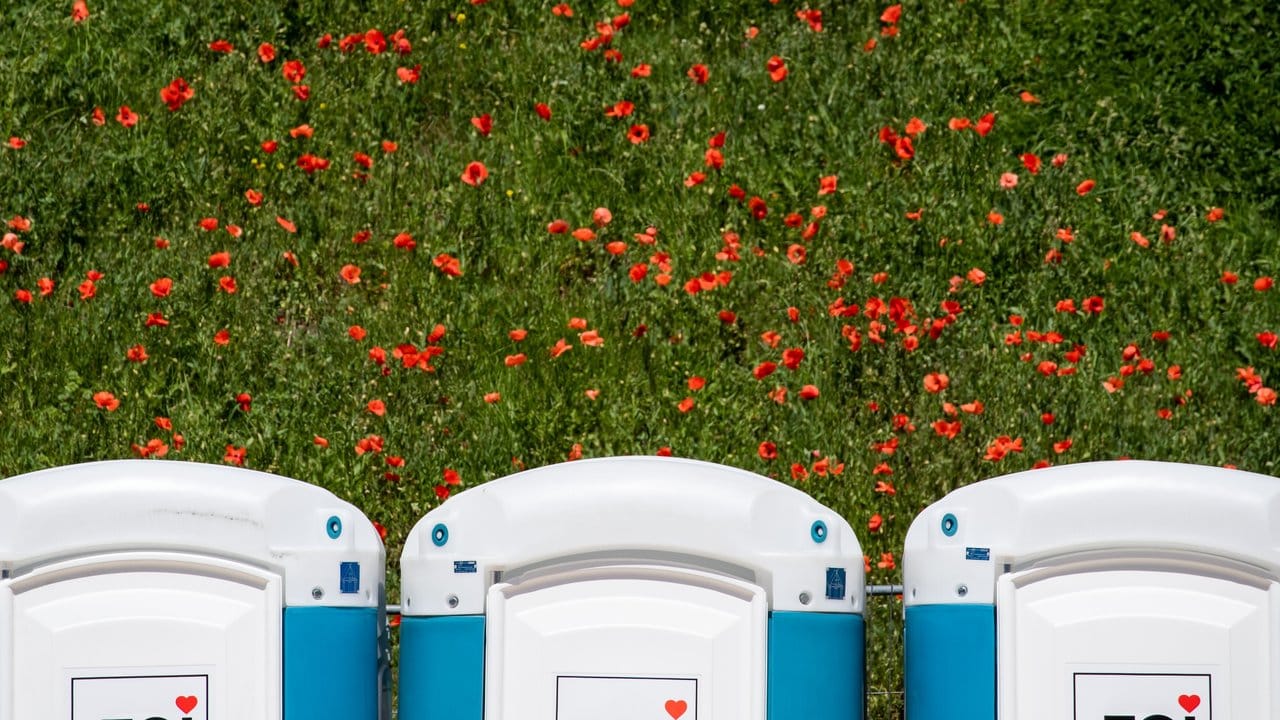 Bei "Rock im Park" gab es ein Toiletten-Problem. Bei "Rock im Park" gab es ein Toiletten-Problem.