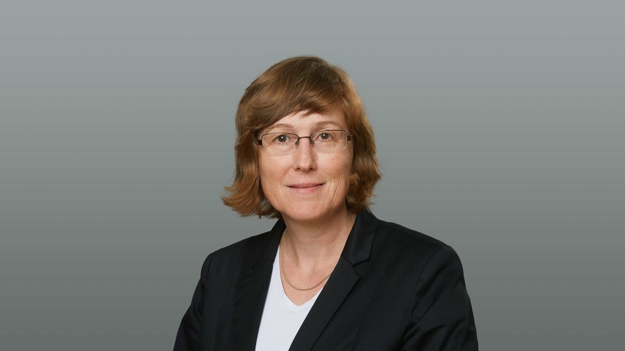 Carola Fischer ist Steuerberaterin und Referatsleiterin bei der Bundessteuerberaterkammer in Berlin.