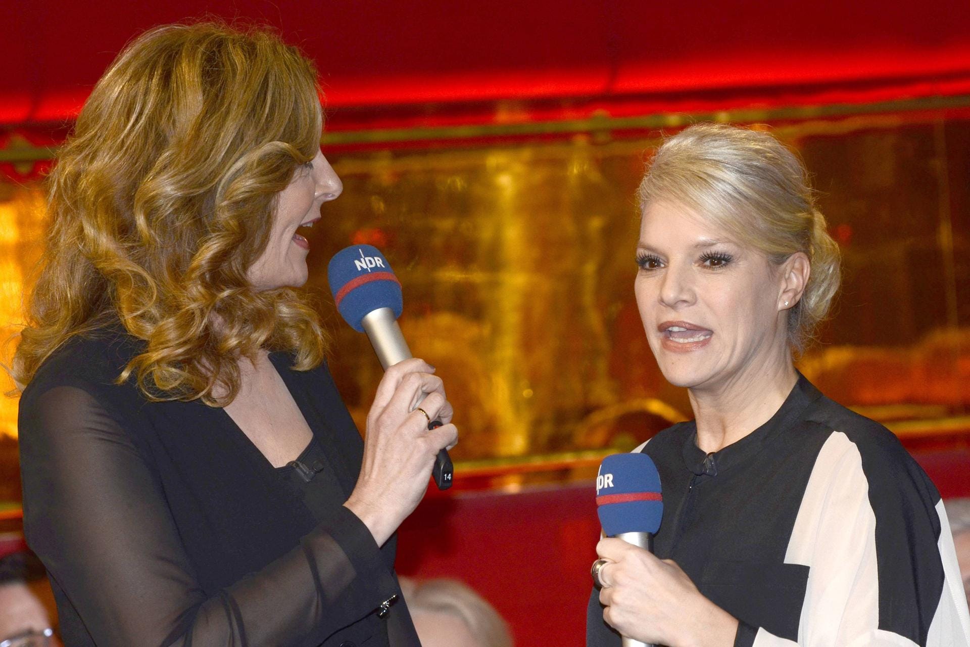Eine Show moderierte Tietjen mit Ina Müller, die für Hirschhausen eingesprungen war.