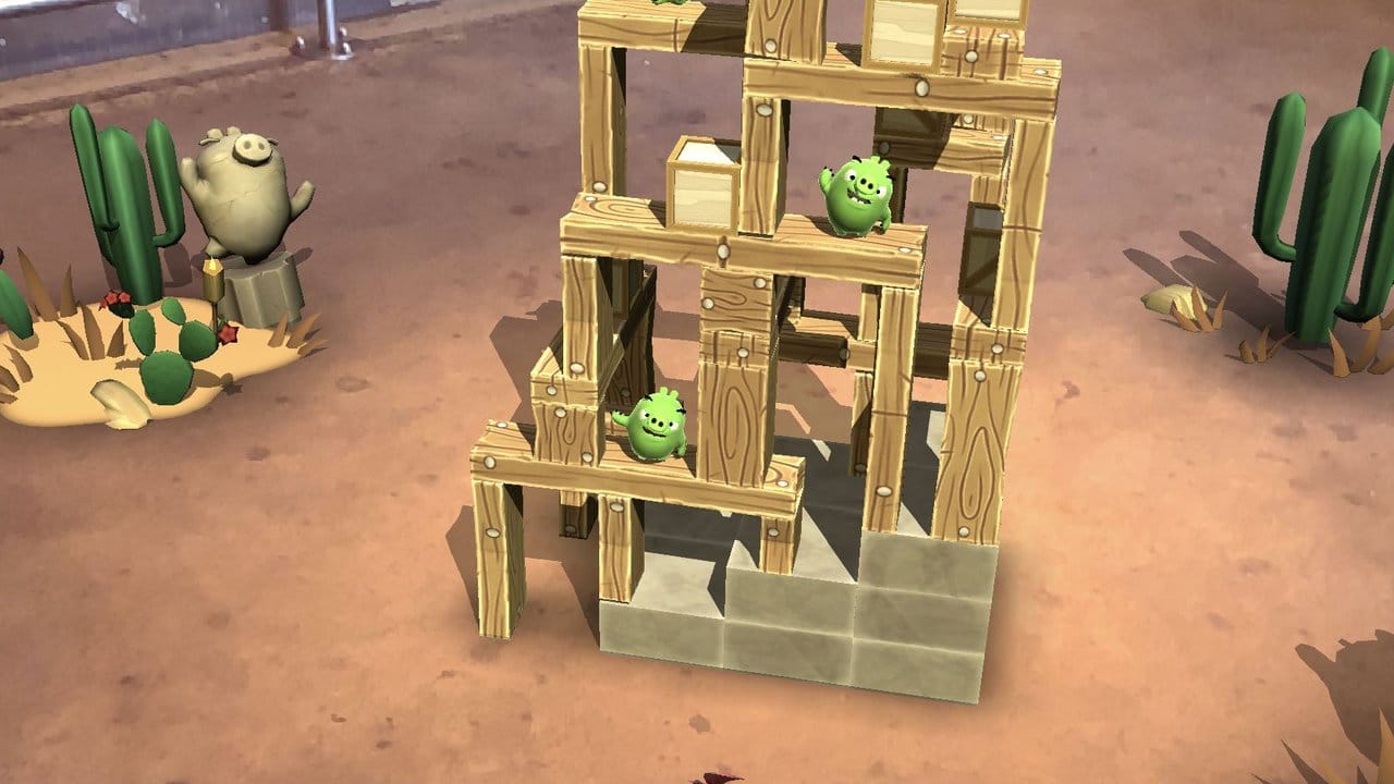 Vögel, Schweine, Holzbauten und die Zerstörung des Ganzen: Auch im Augmented-Reality-Ableger bleiben die "Angry Birds" ihrem Spielprinzip treu. Vögel, Schweine, Holzbauten und die Zerstörung des Ganzen: Auch im Augmented-Reality-Ableger bleiben die "Angry Birds" ihrem Spielprinzip treu.