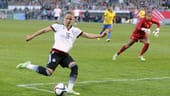 Melanie Leupolz: Hat sich als Spielerin des FC Bayern gerne auf die Fähigkeiten von Bastian Schweinsteiger und Thiago konzentriert. "Momentan beeindrucken mich die Ballsicherheit und der Fintenreichtum von Thiago, aber auch die kompromisslose Zweikampfführung von Arturo Vidal", sagte Leupolz im November 2017 gegenüber t-online.