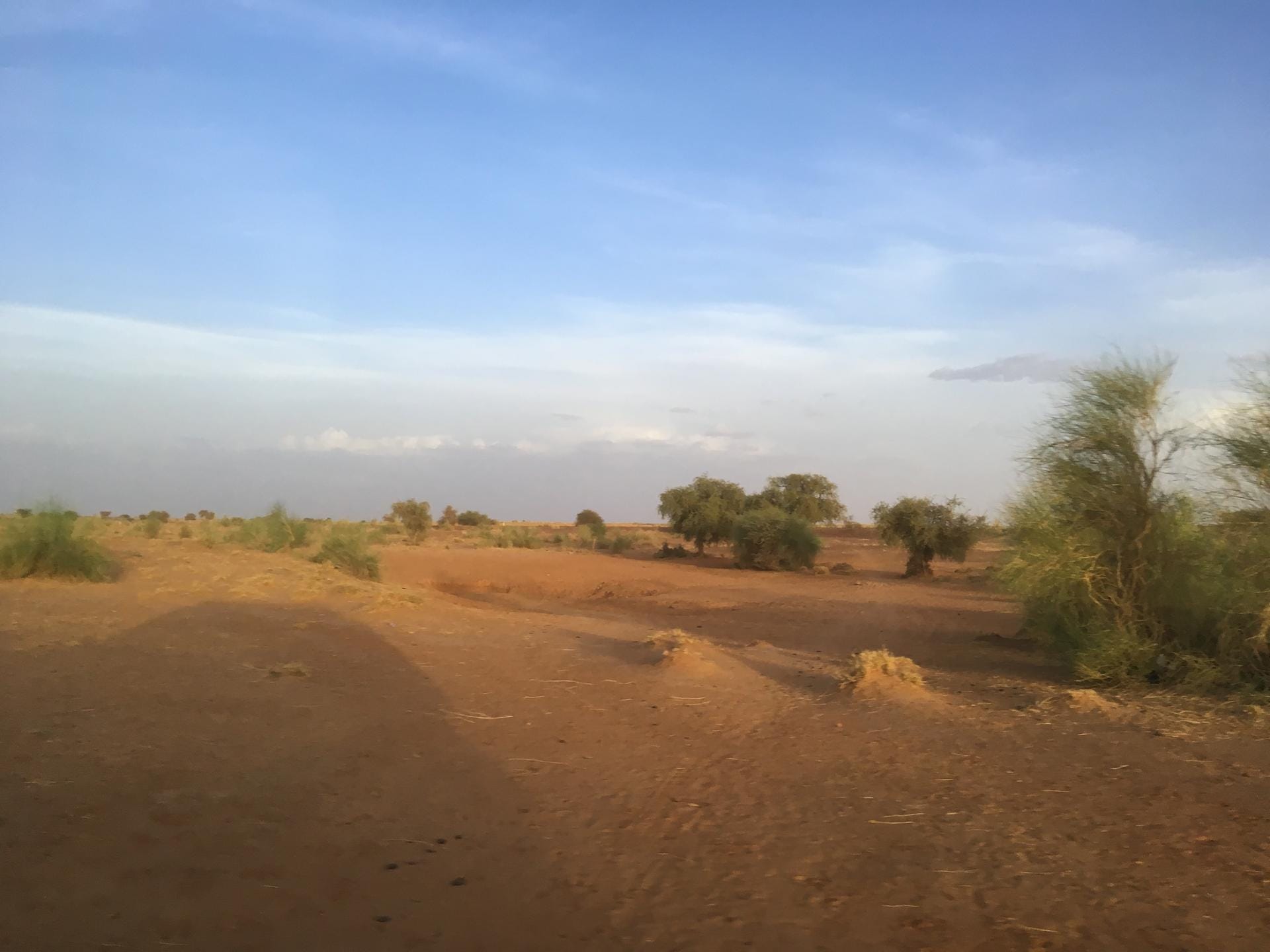 Der Norden Malis ist trocken, die Temperaturen tagsüber oft über 40 Grad im Schatten.