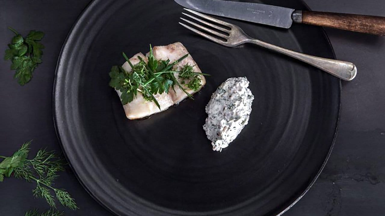 Rotbarsch ist ein typischer Fisch, der in der isländischen Küche verarbeitet wird.