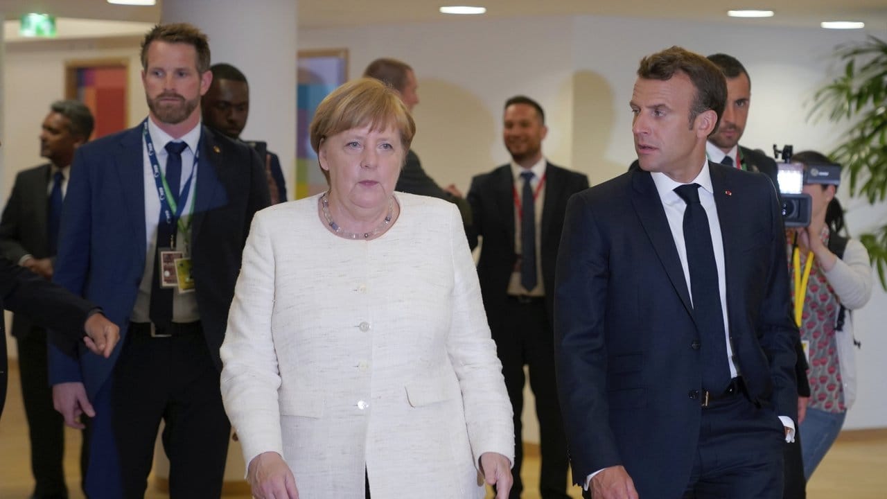 Bundeskanzlerin Angela Merkel und der französische Präsident Emmanuel Macron in Brüssel.