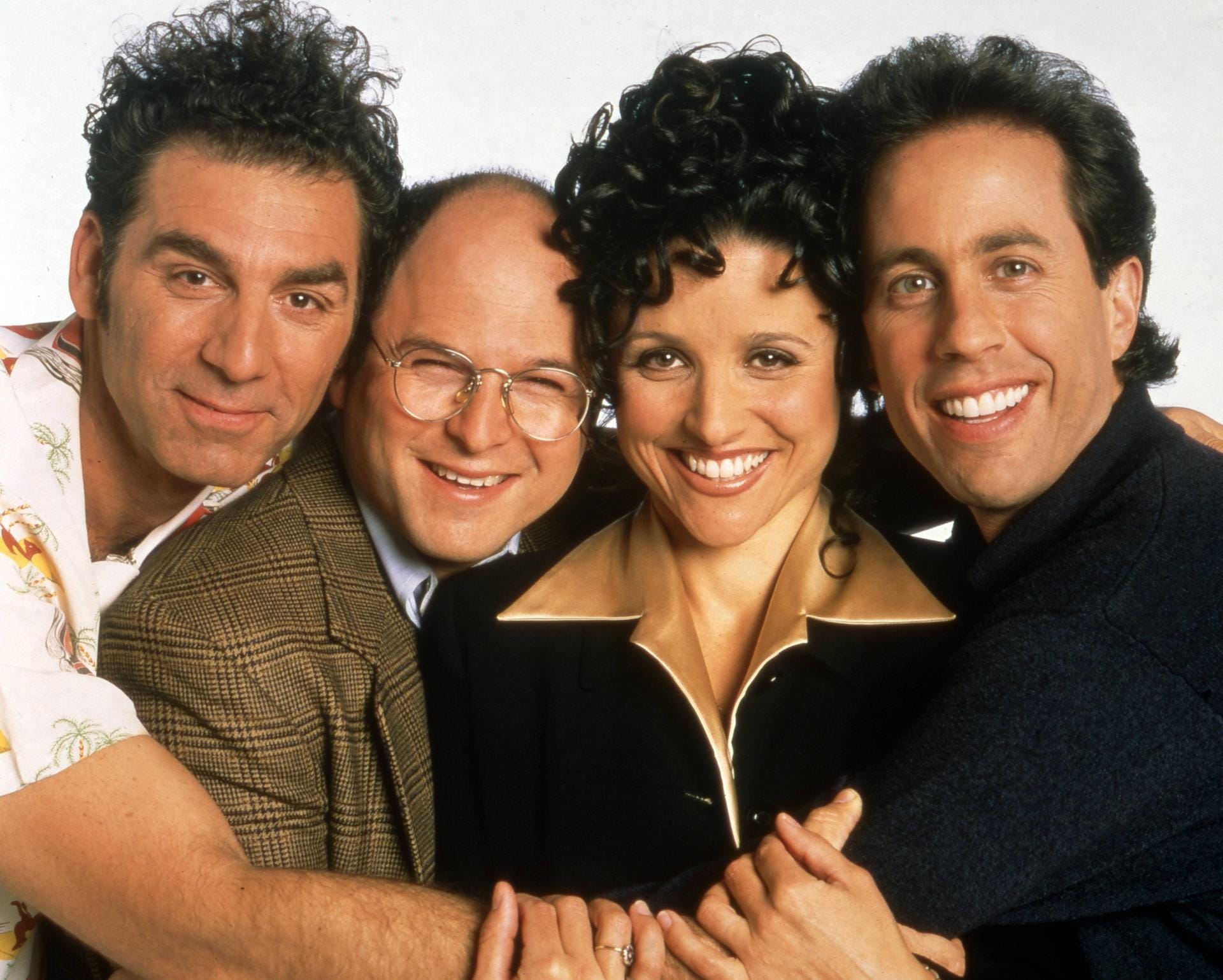 "Seinfeld" handelt von den vier in New York lebenden Freunden Cosmo Kramer, George Costanza, Elaine Benes und Jerry Seinfeld.
