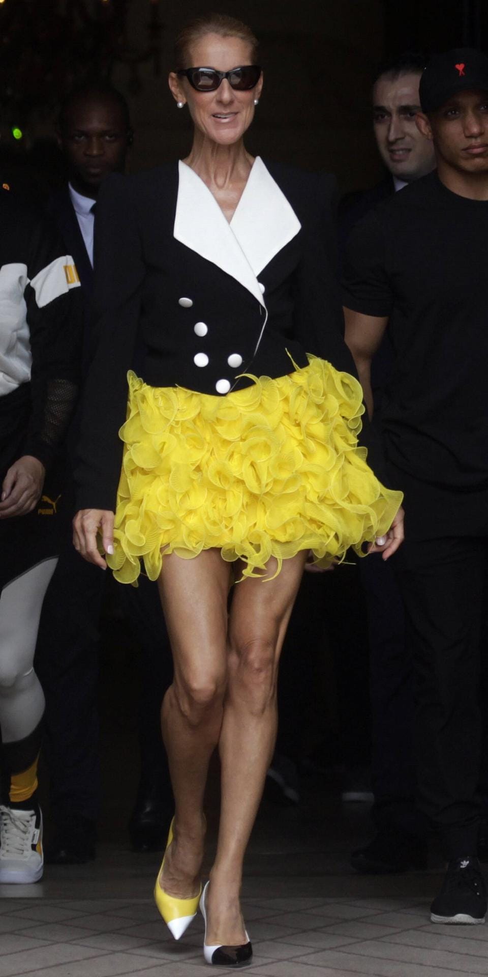 Der Tweety-Gedächtnis-Look: Mit dem gelben Tüllrock erinnerte Céline Dion an den animierten gelben Kanarienvogel.