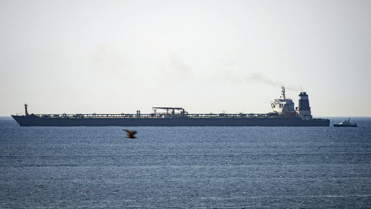 Wegen des Verdachts illegaler iranischer Öllieferungen für Syrien war der Supertanker "Grace 1" gestoppt worden.