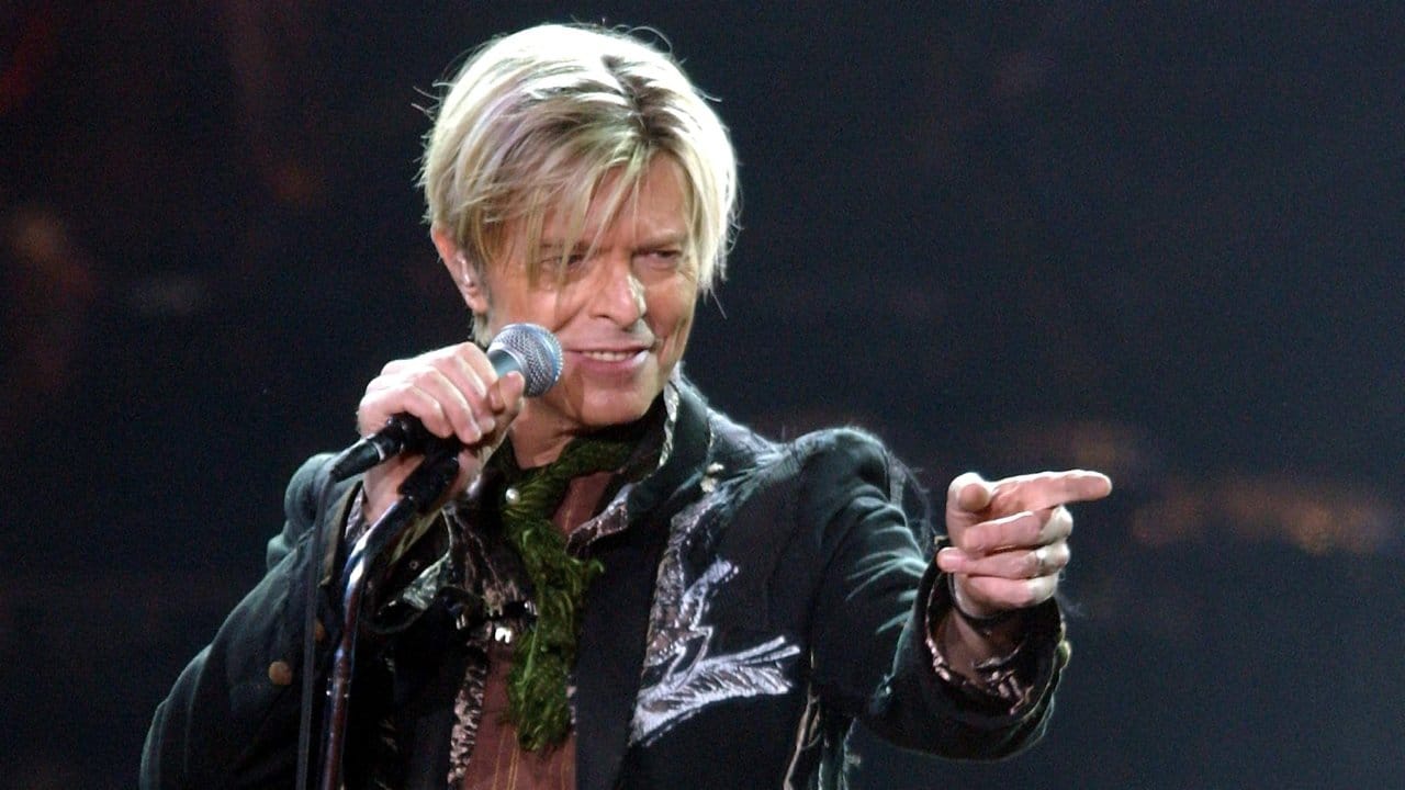 David Bowie 2003 beim Start seiner Deutschland-Tour in Hamburg.